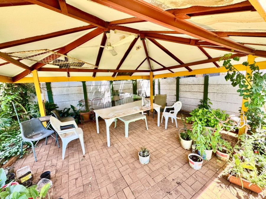 5 Bedroom Property for Sale in Potchefstroom North North West
